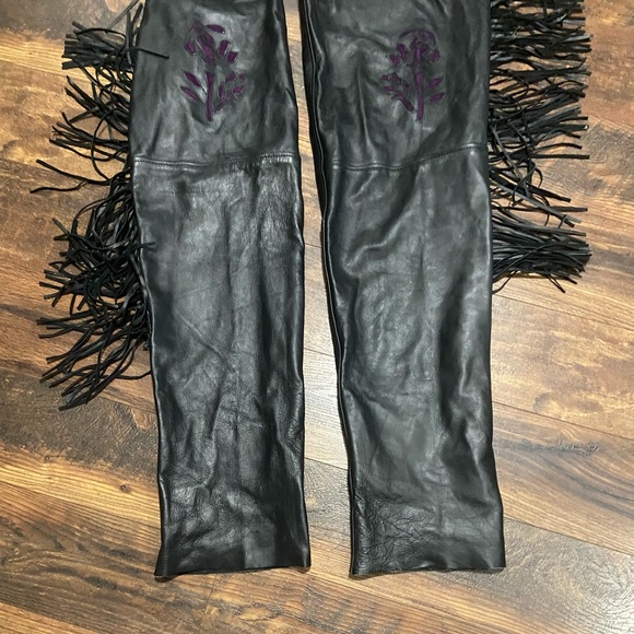 Vintage UNIK Genuine Leather Braided Roses Fringe Riding Chaps - Picture 5 of 10